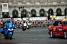 The first time the riders pass on the Place de la Concorde in Paris (353x)