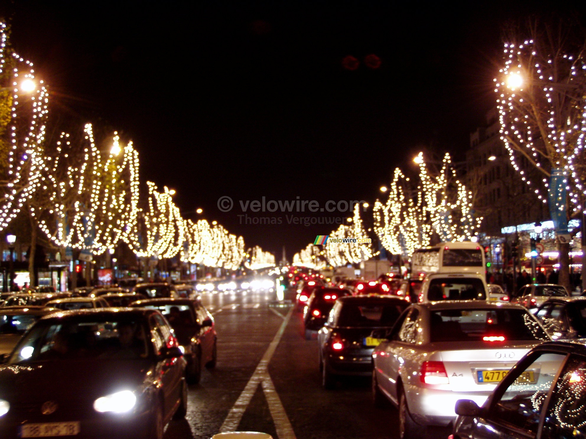 The lights at the Champs-Elyses