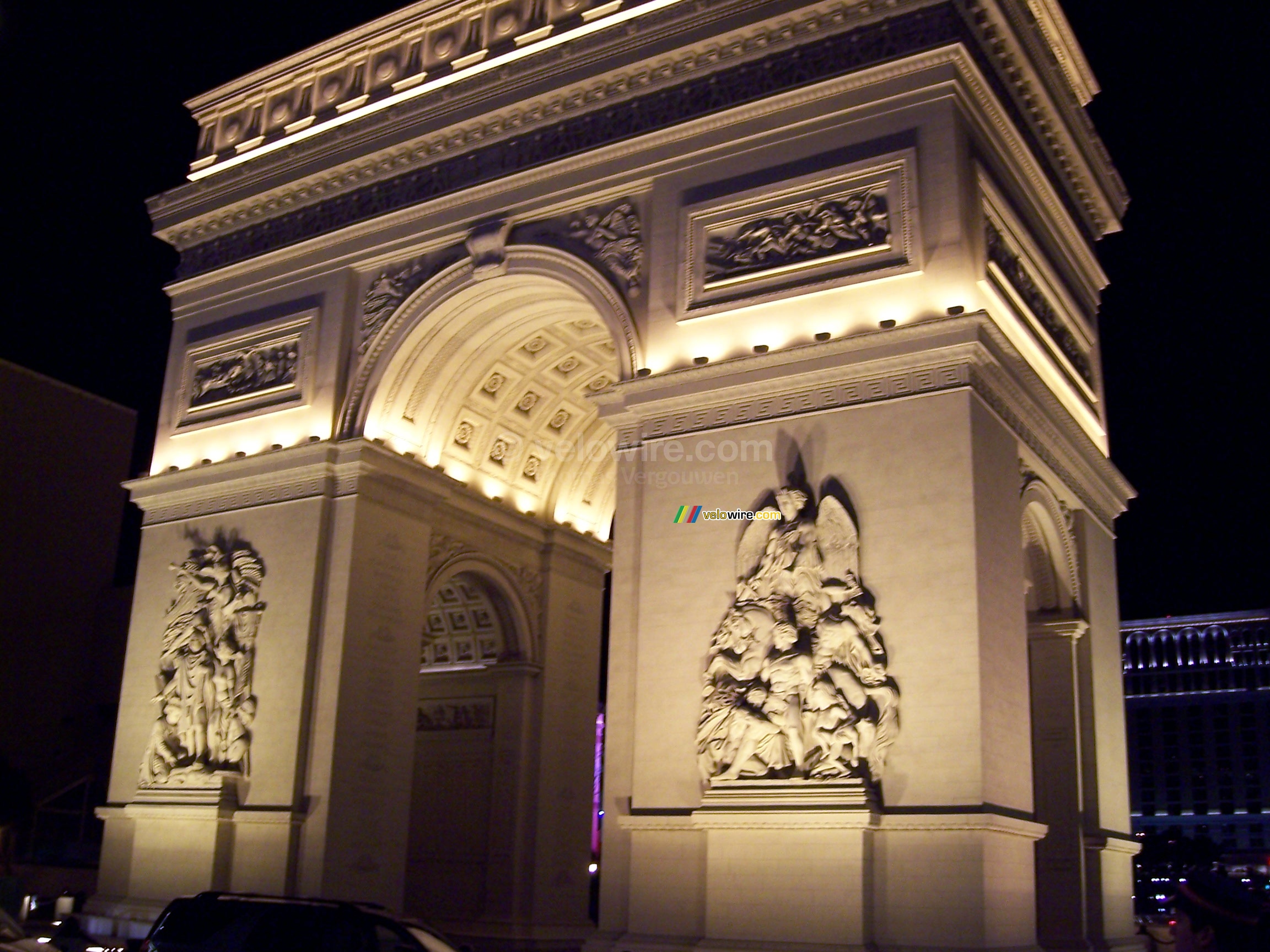 A replic of the Arc de Triomphe