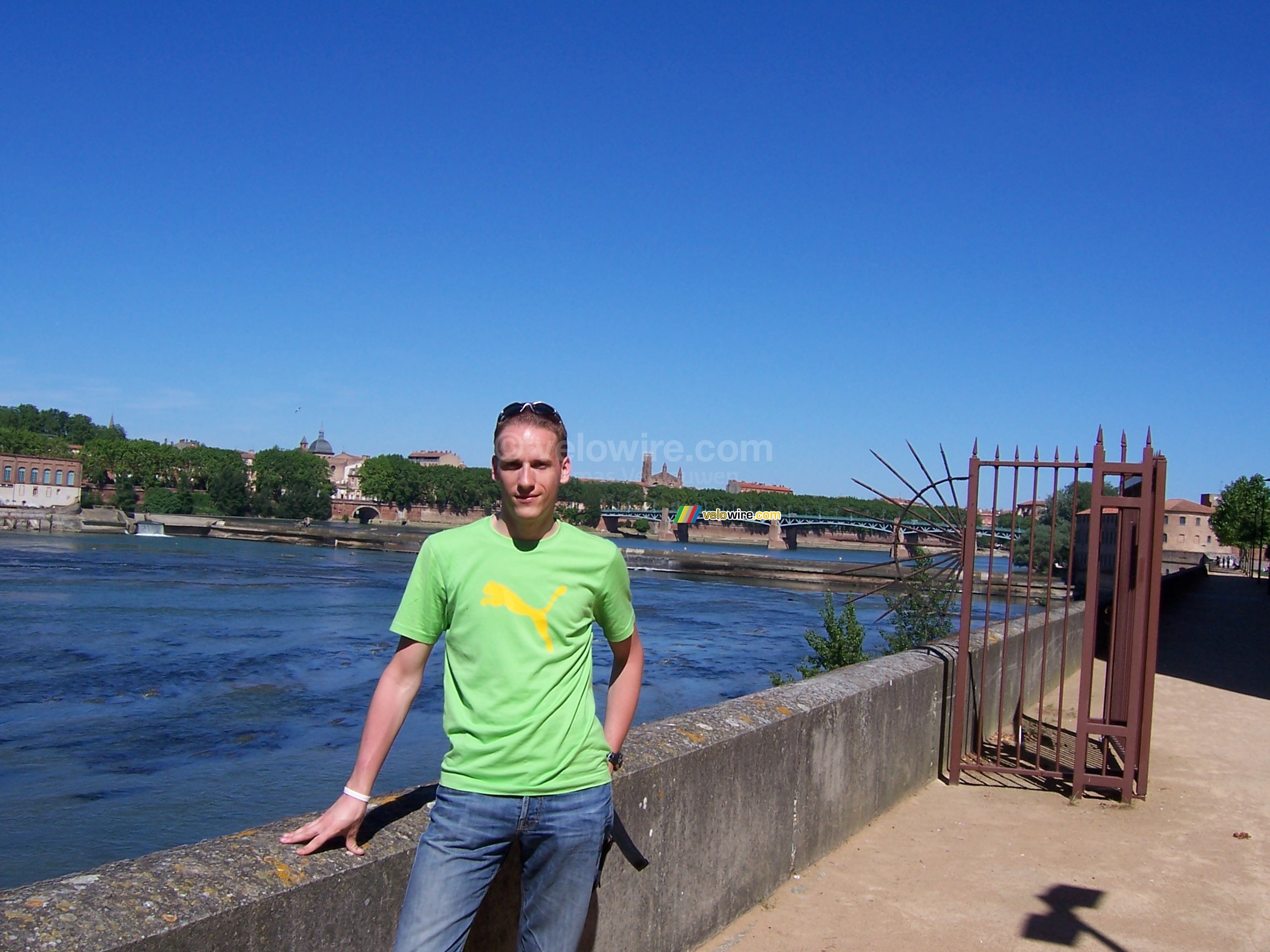 Thomas in front of the Garonne