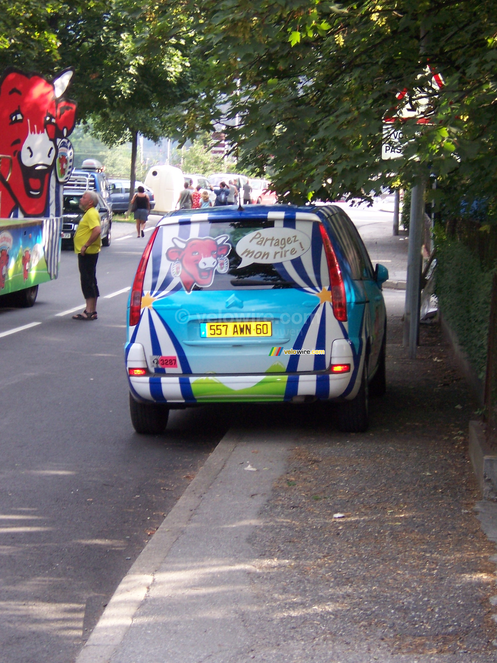 Notre voiture pour ce jour - [1 jour dans la caravane de La Vache Qui Rit]