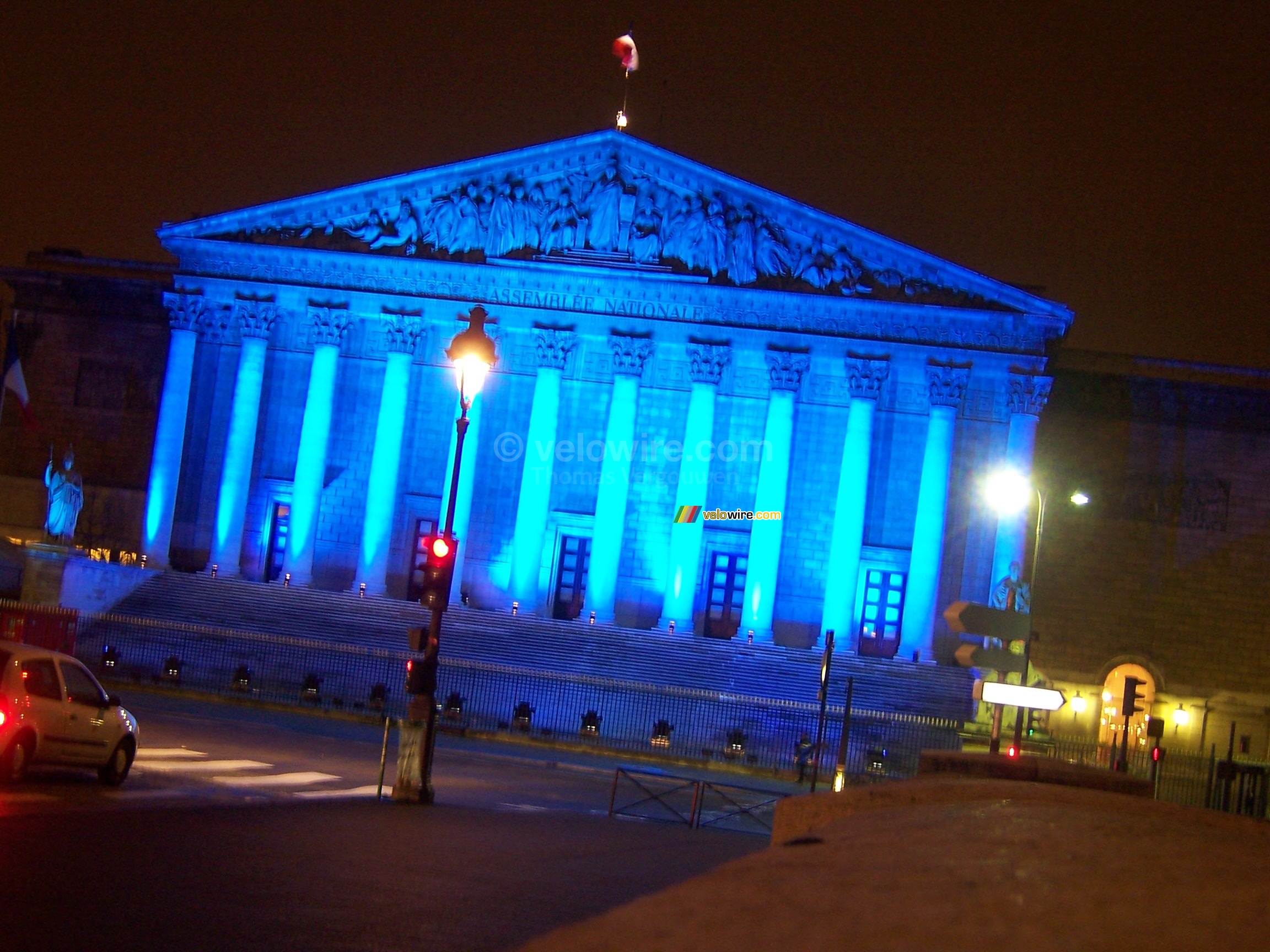The blue lighting of the Assemble Nationale