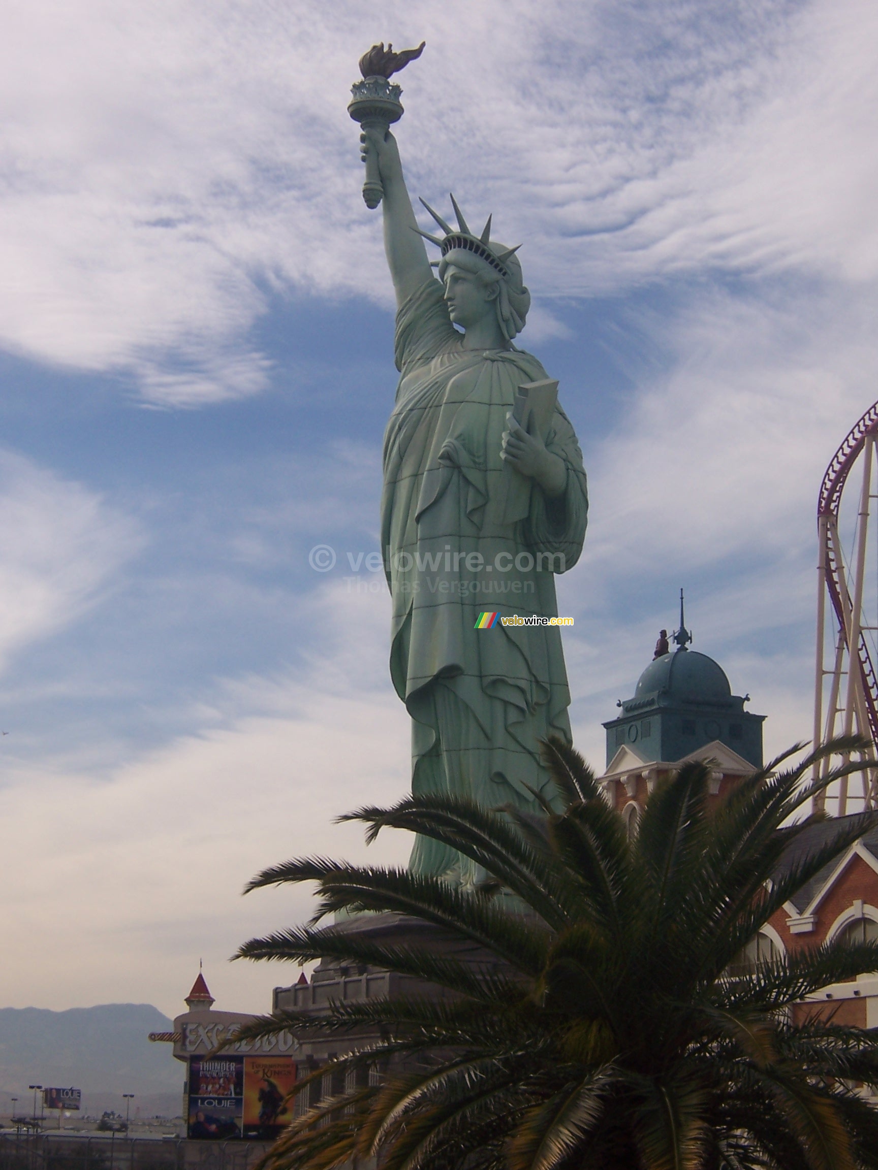 Replica of the Statue of Liberty near the New York New York Hotel
