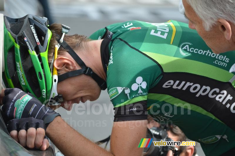 Pierre Rolland (Team Europcar) uitgeput