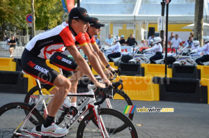 Dmitriy Muravyev & Haimar Zubeldia (Team Radioshack) (414x)
