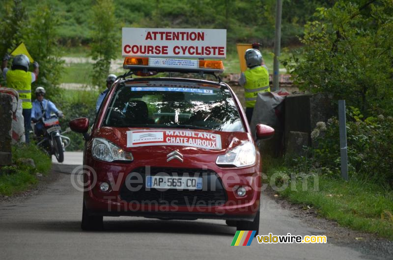 Voiture ouverture course