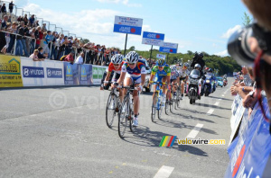 Annemiek van Vleuten & Marianne Vos en poursuite (384x)