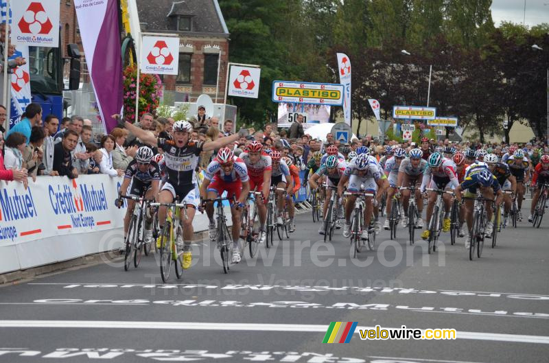 Guillaume Blot (Bretagne-Schuller) wint de Grand Prix de Fourmies 2011