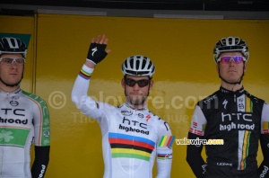 Mark Cavendish (HTC-Highroad) in the rainbow jersey (3) (369x)
