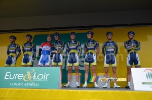 Vacansoleil-DCM Pro Cycling Team (319x)