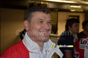 Bernard Thévenet, prêt pour la course aux chevaux (595x)