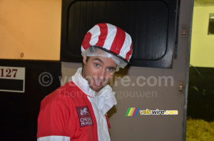Sylvain Georges, prêt pour la course aux chevaux (2) (704x)
