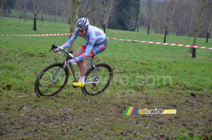 Johan Mombaerts (Aubervilliers 93) en plein virage (403x)