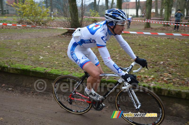 Jérémy Roy (FDJ) en plein virage (2)