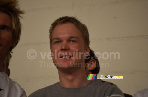 Jussi Veikkanen (824x)