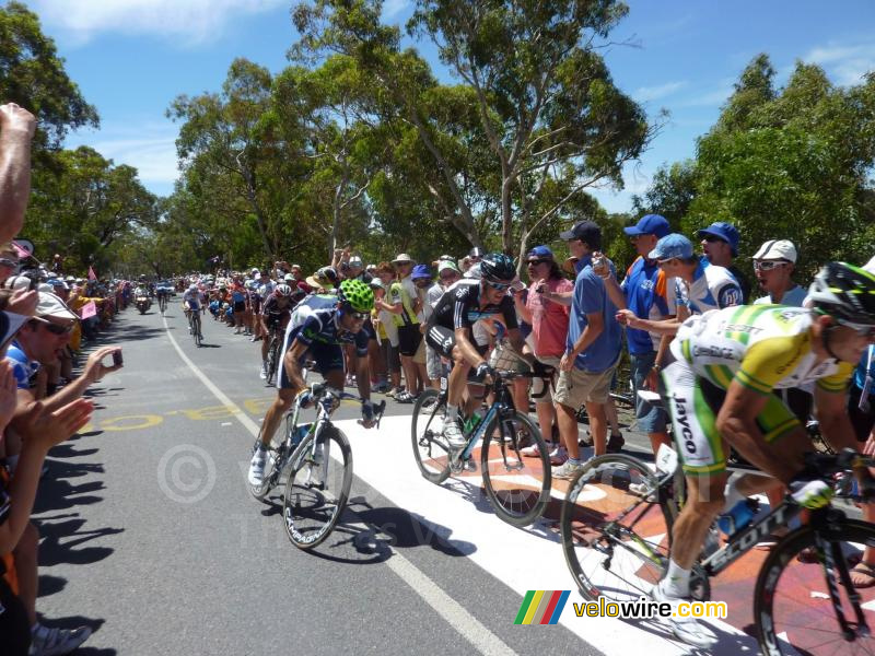 Alejandro Valverde (Movistar Team) begint zijn sprint voor de overwinning