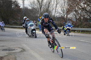 Franck Vermeulen (Véranda Rideau-Super U) starts the pursuit (539x)