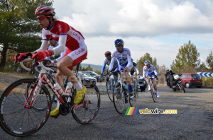 The breakaway in the climb of the Petit Galibier (2) (401x)