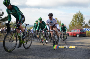 The peloton in the climb of the Petit Galibier (356x)