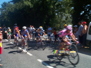 La tête de course avec 8 coureurs (296x)