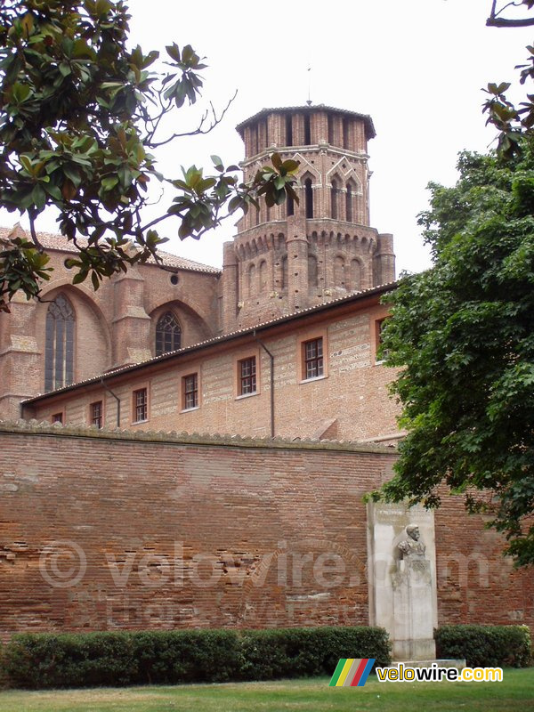 Toulouse: le cloître des Jacobins