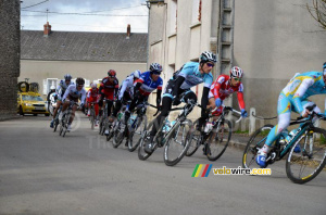 The leading group (2) (601x)