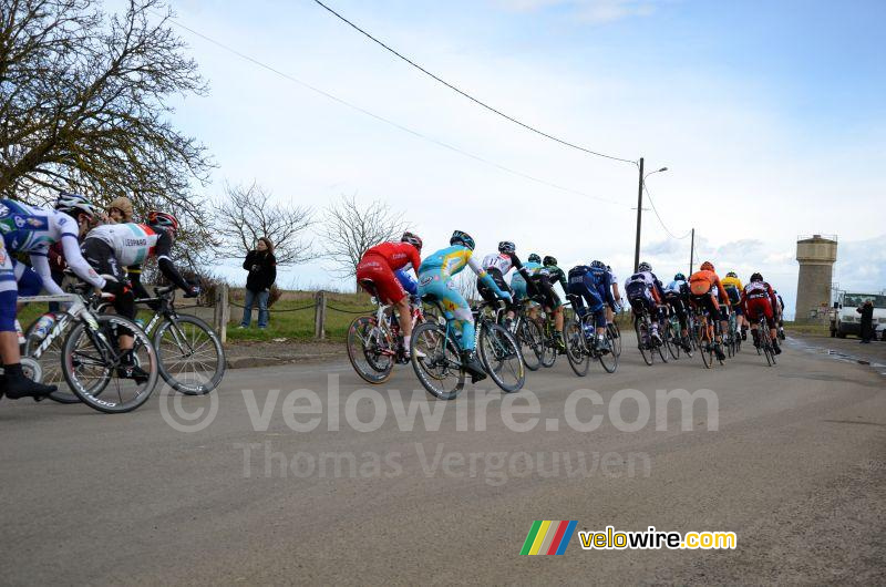 The yellow jersey peloton