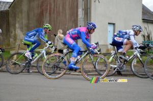 Daniele Pietropolli (Lampre-ISD), Dominik Nerz (Liquigas-Cannondale) & David Le Lay (Saur-Sojasun) (442x)