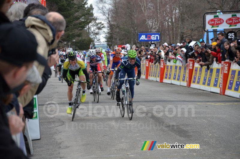 Simon Gerrans (GreenEDGE) & Alejandro Valverde (Movistar) betwisten de sprint