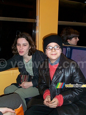[Walt Disney Studios - Disneyland Paris]: Qosimo FUMARULO (un mec italien dans le RER) et Marie (548x)