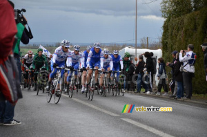 FDJ BigMat leading the peloton (550x)