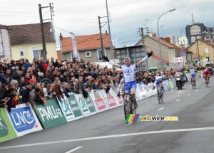Arnaud Démare (FDJ BigMat) wins Cholet-Pays de Loire 2012 (363x)