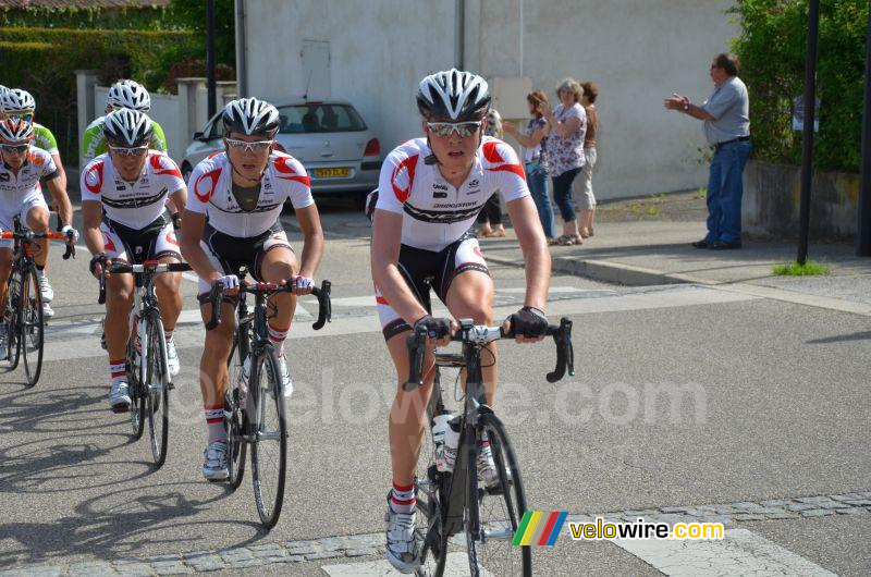 The Bridgestone-Anchor team on the Côte de Saint Jean de Soudain