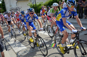 Les coureurs de Vulco-Vaulx en Velin sur la Côte de Saint Jean de Soudain (206x)