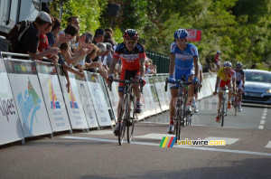David Belda Garcia (Burgos BH) & Sergey Pomoshnikov (Itera-Katusha) (340x)