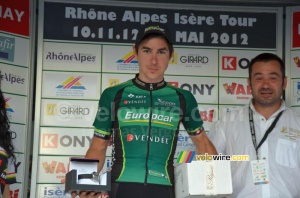Angelo Tulik (Team Europcar) with his watch and bottles (208x)