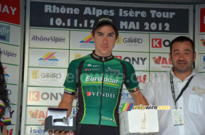 Angelo Tulik (Team Europcar) avec sa montre et ses bouteilles (208x)