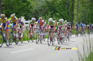 Brian Megens (Rabobank) entouré de coureurs de Glud&Marstrand (348x)
