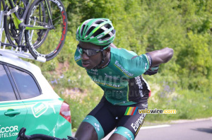 Kévin Reza (Team Europcar) range son bidon (207x)