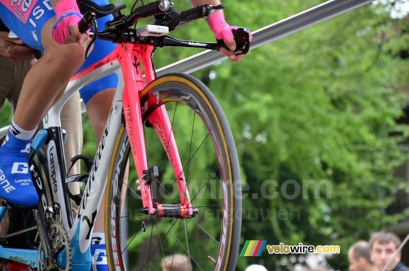 The particular time trial bike of Lampre-ISD