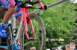 The particular time trial bike of Lampre-ISD (421x)