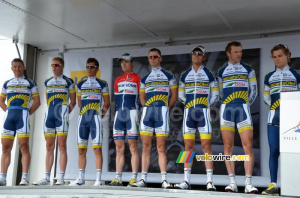 The Vacansoleil-DCM Pro Cycling Team (1001x)