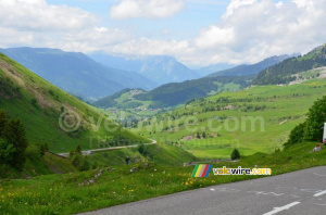 La vue depuis le Col de la Colombière (586x)