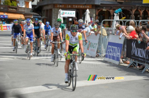 Simon Gerrans (Orica-GreenEDGE) at the finish (221x)