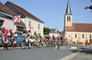 Le peloton à Mers-sur-Indre (2) (614x)
