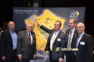 Avranches on the map of the Tour de France 2013 (450x)