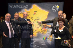 Saint-Amand-Montrond on the map of the Tour de France 2013 (685x)