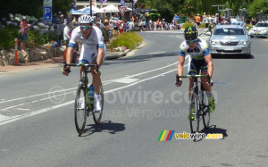 Will Clarke (Argos-Shimano) & Simon Clarke (Orica) à Aldgate (552x)