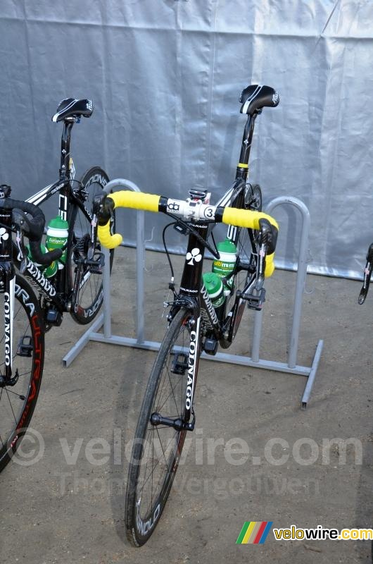 Le vélo de Damien Gaudin aux couleurs du maillot jaune
