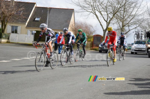 The breakaway in Chalonnes-sur-Loire (301x)